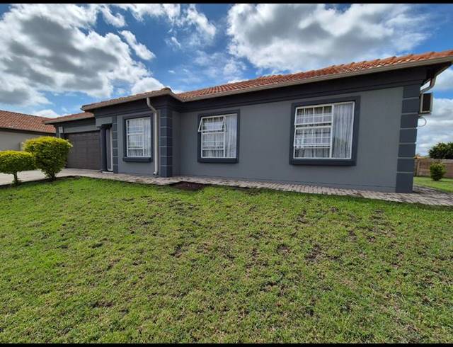 3 BEDROOM HOUSE FOR SALE IN NGWENYA RIVER ESTATE